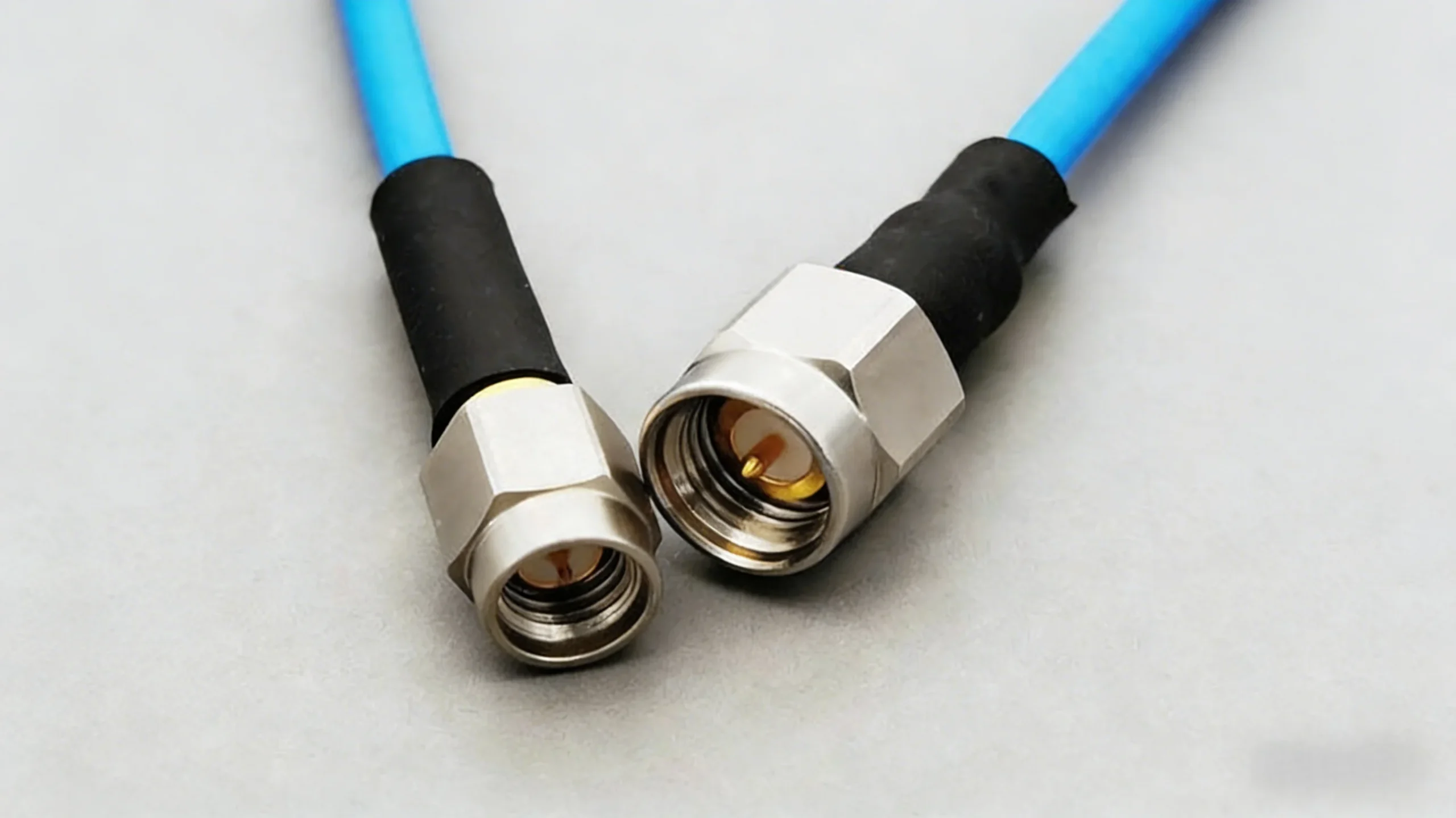 RF Cable Assembly Types Comparison – Flexible, Semi-Rigid, and Phase-Stable Coaxial Cables for Test Applications